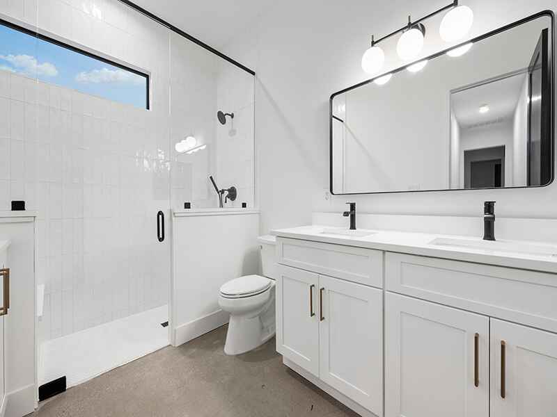 Toronto condo bathroom renovation by ASASA Constructions, featuring stylish, updated fixtures.